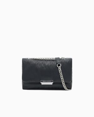VICTORIA CRINKLE CROSSBODY M