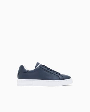 Leather sneakers