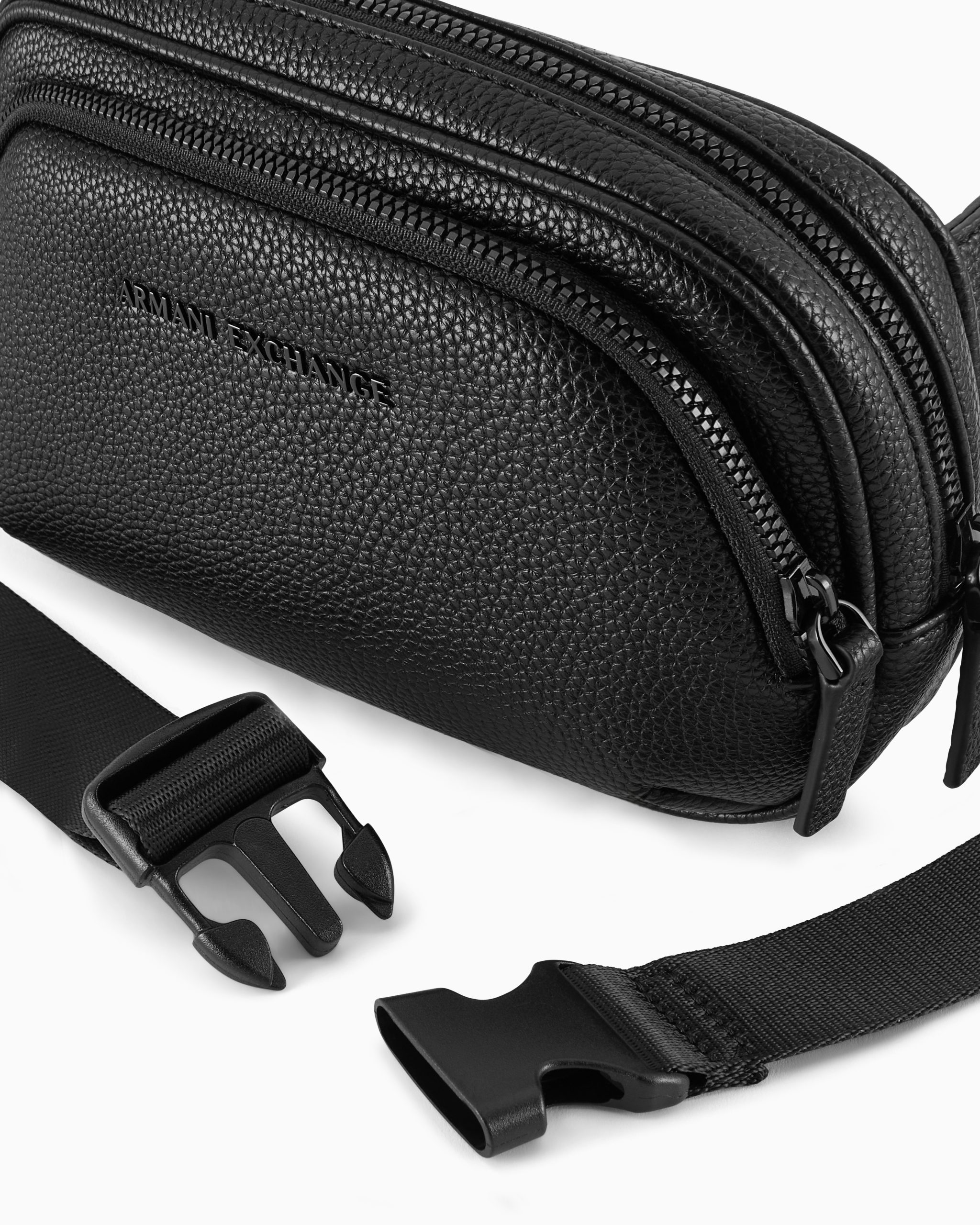 XM002032_AF19929_UC001_B_SS2026 - Armani Exchange