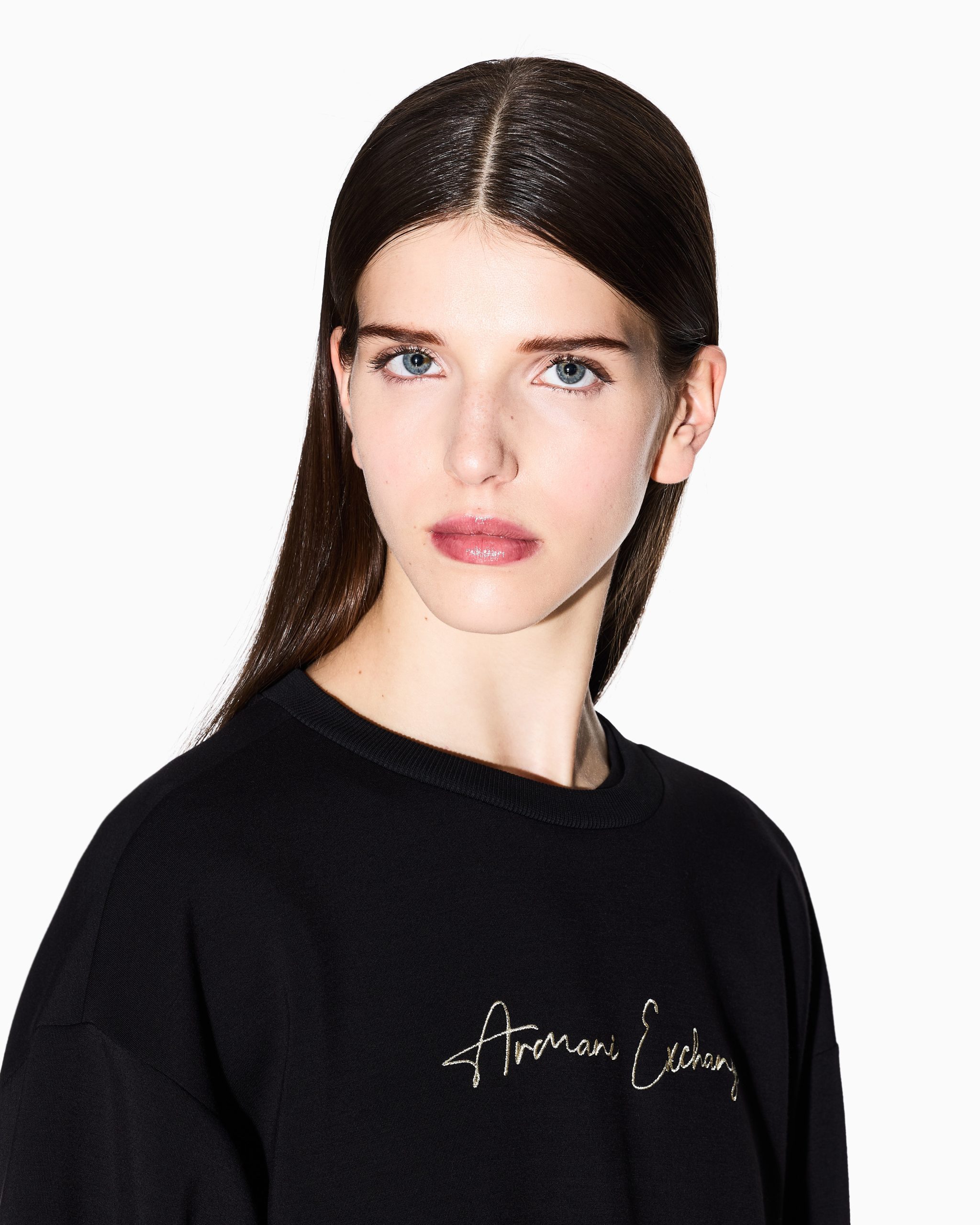 XW000835_AF13397_MC021_A_SS2026 - Armani Exchange