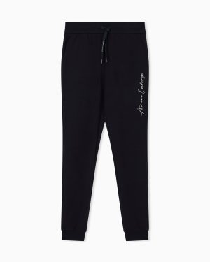Scuba joggers with lettering logo