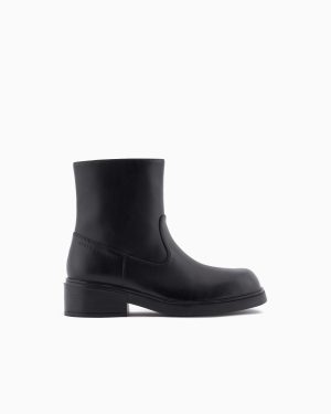 Square-toe camperos ankle boots