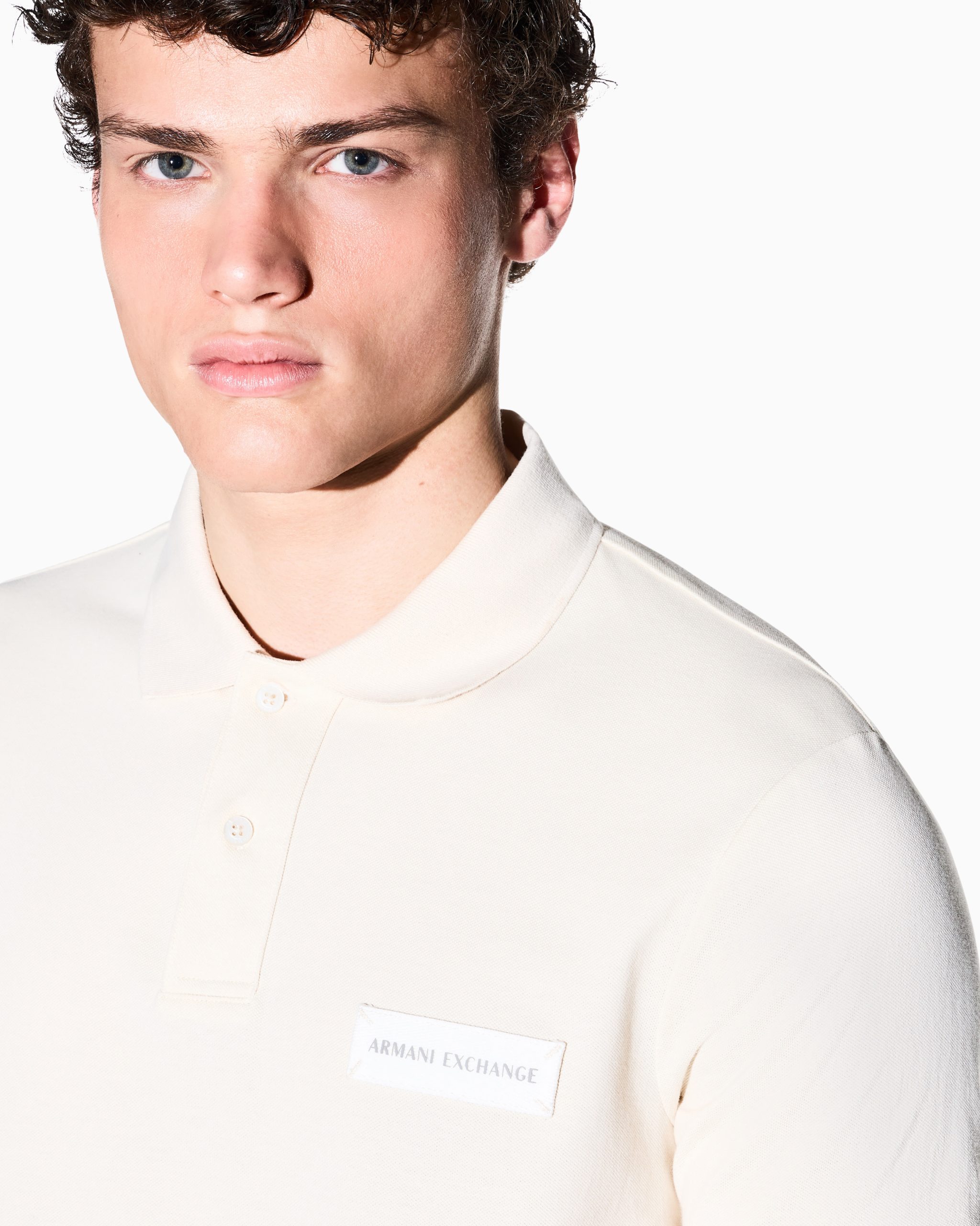 XM002390_AF13026_U1074_C_SS2026 - Armani Exchange