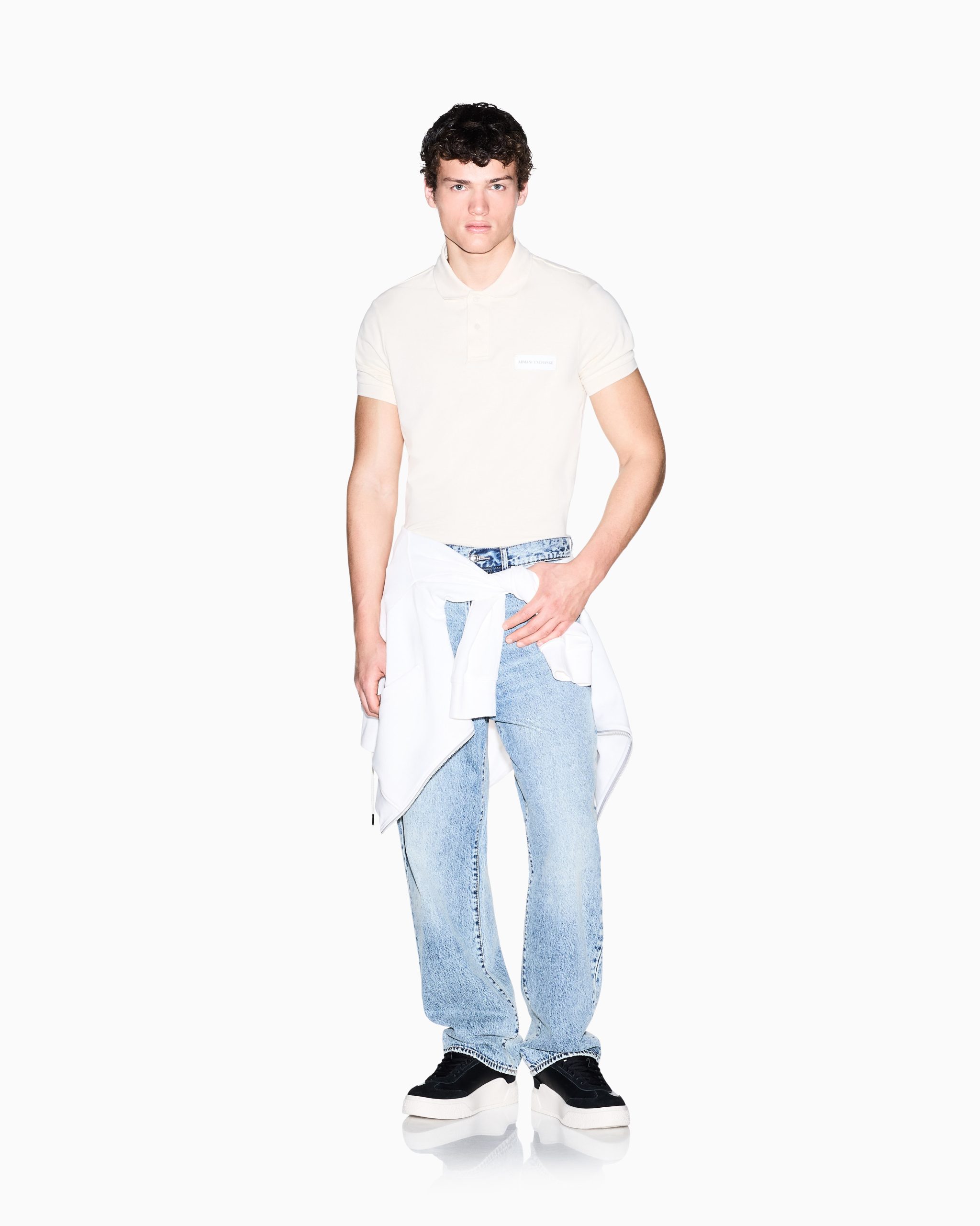 XM002390_AF13026_U1074_D_SS2026 - Armani Exchange